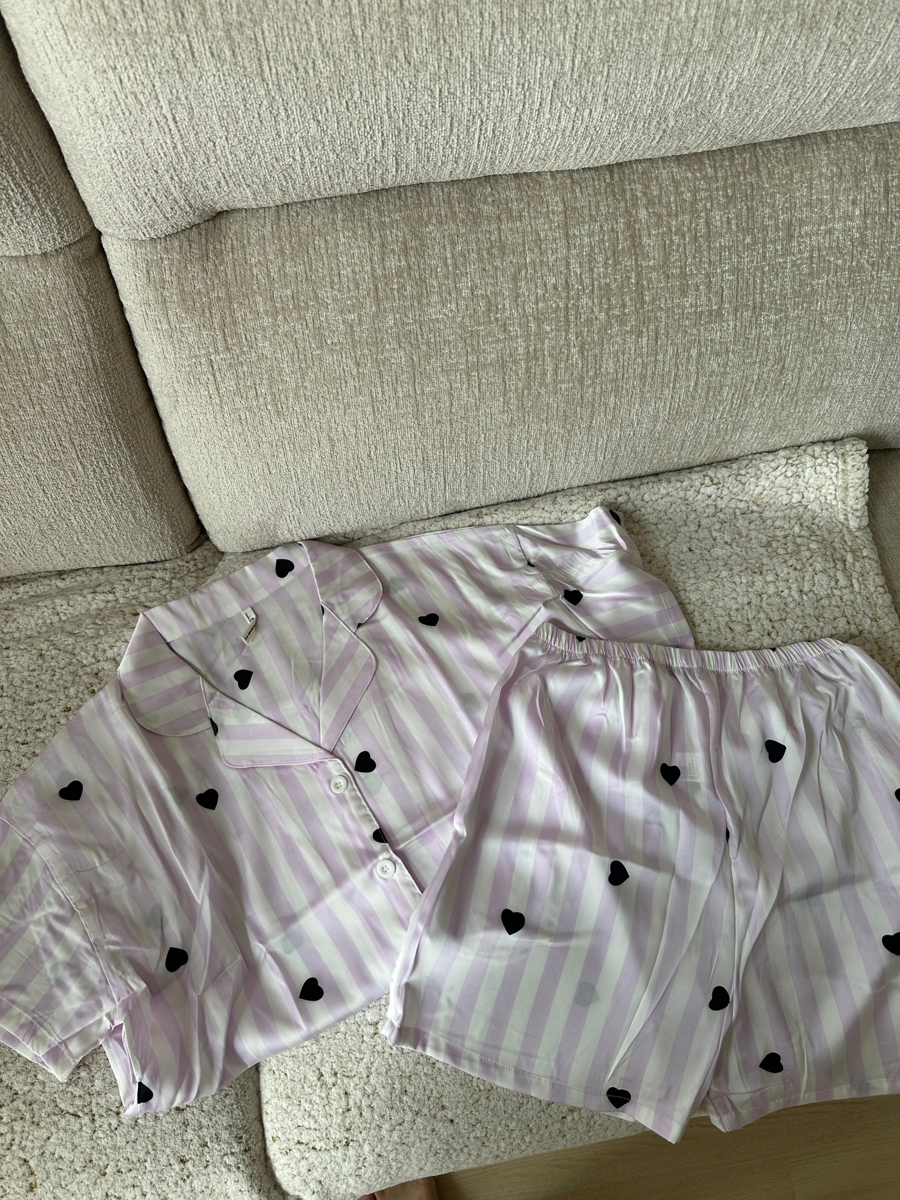 Niko Hearts Silk Pyjama Set