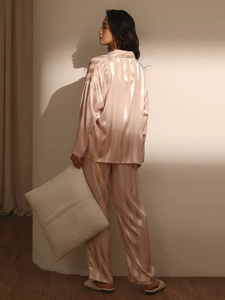 Niko Silk Pyjamas set