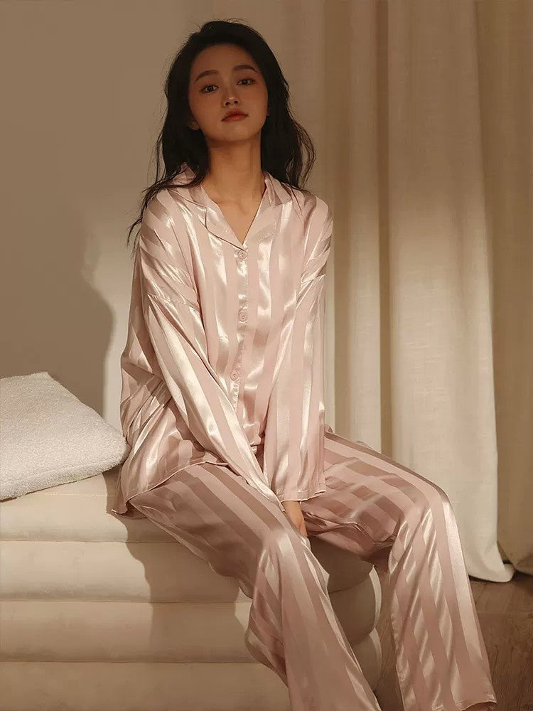 Niko Silk Pyjamas set