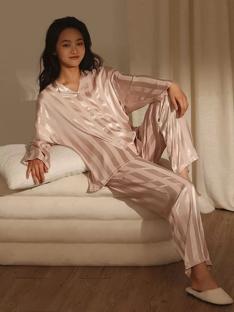 Niko Silk Pyjamas set